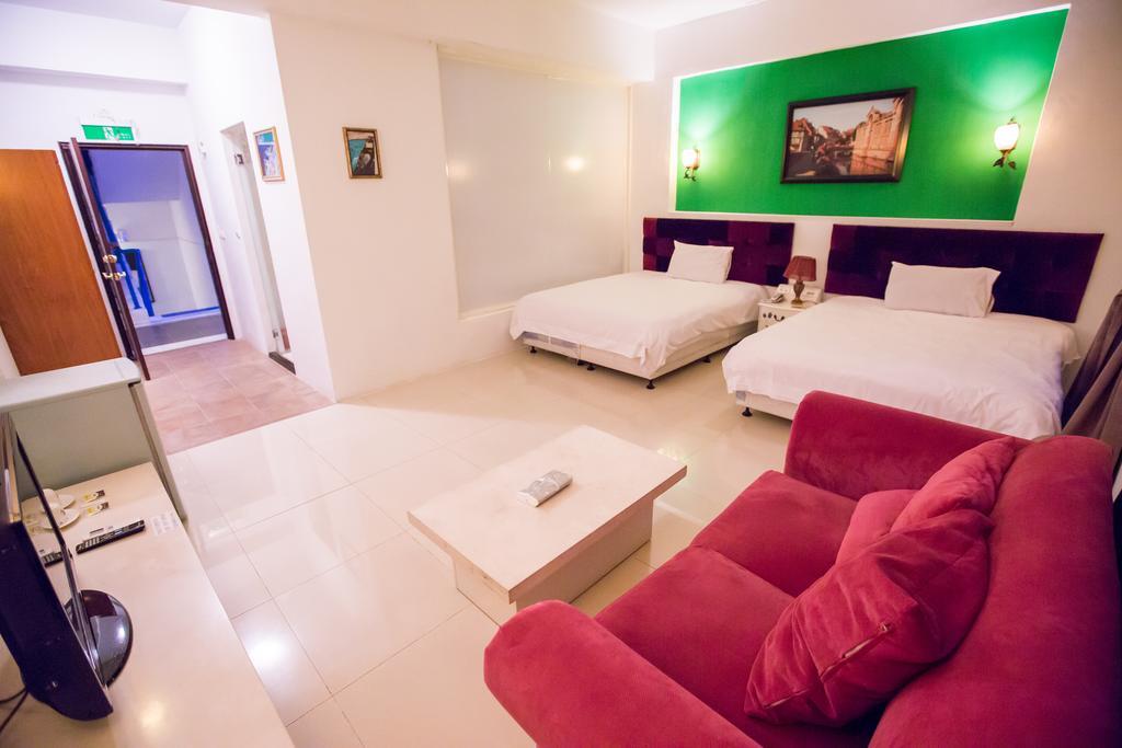 Rainbowtown Hotel Hualian Zewnętrze zdjęcie